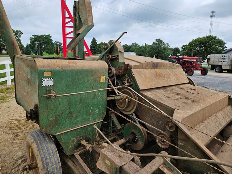 john-deere-30-image-40
