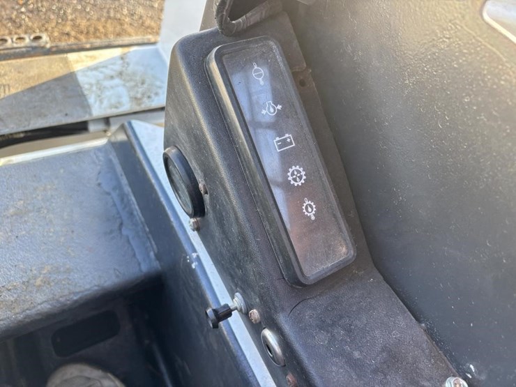 bobcat-743-image-27
