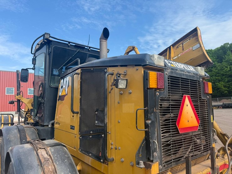 caterpillar-160m-image-27