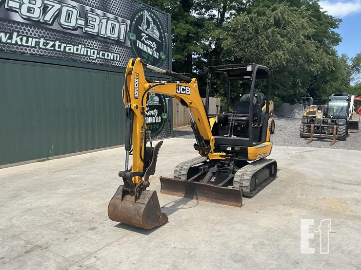 2015-jcb-8029cts-image-8
