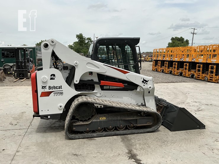 2023-bobcat-t770-image-5