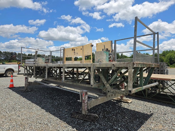 #5044-•-hydro-mobile-hm2-mast-climbing-work-platform-scaffold-image-10