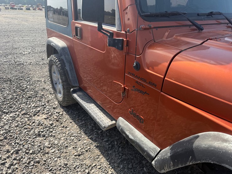 2001-jeep-wrangler-image-32