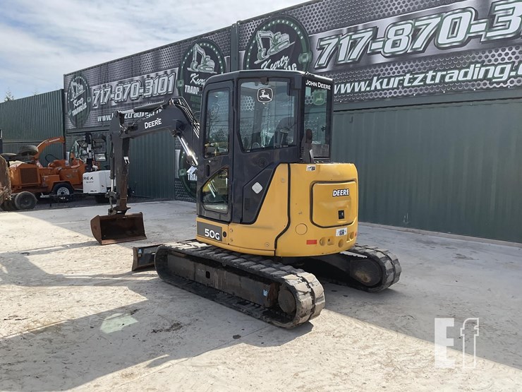 2014-deere-50g-image-2