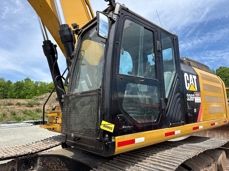 2017-caterpillar-336fl-image-62