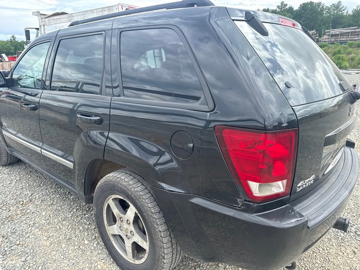 2006-jeep-grand-cherokee-image-26