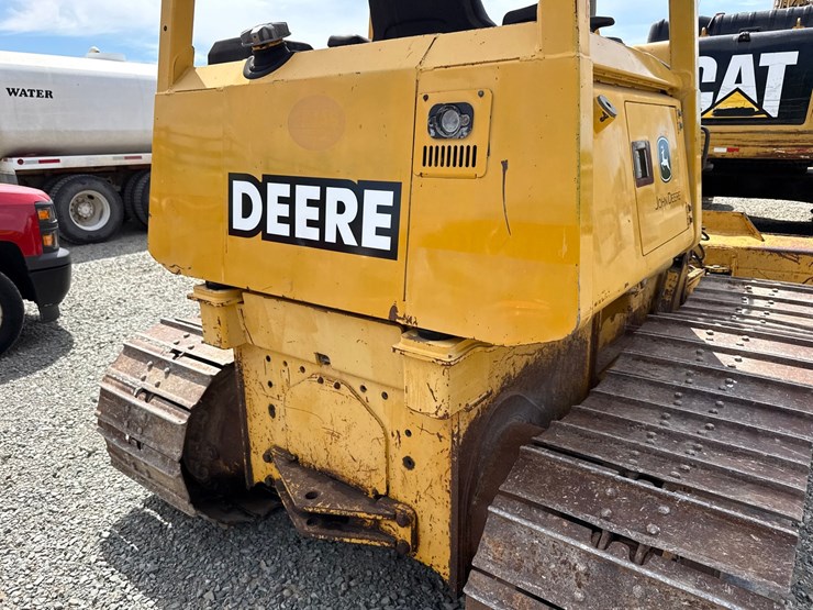 deere-550h-image-37