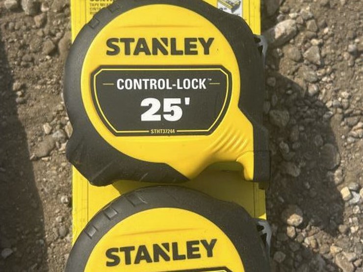 #104-•-2-pack-versa-work-floodlight-&-2-pack-stanley-image-4
