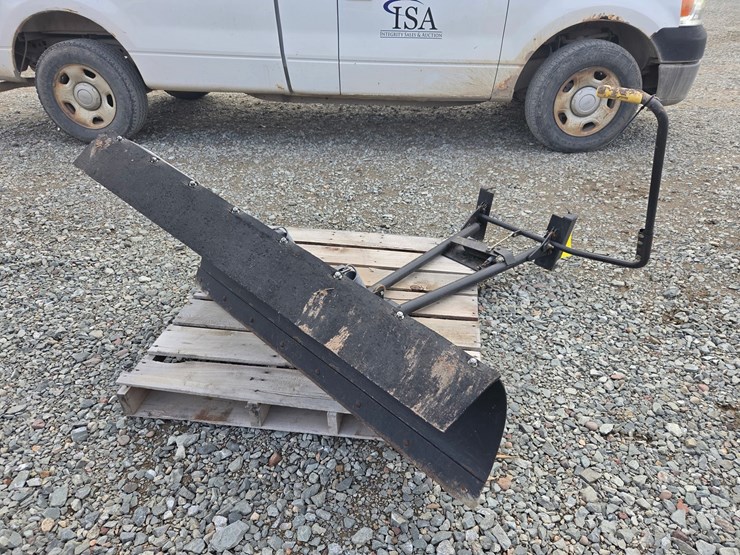 #6155-•-approx.-52"-state-plow-utv-snow-plow-image-1