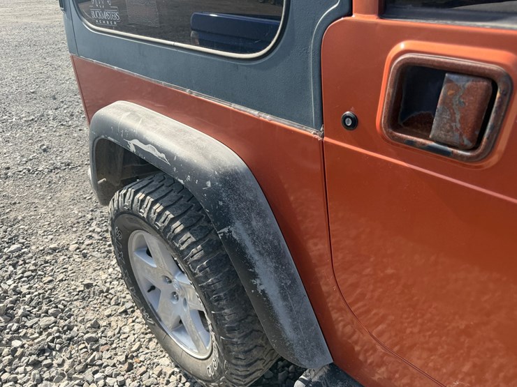 2001-jeep-wrangler-image-35