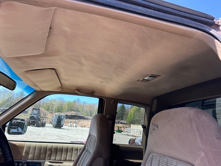 1994-chevrolet-2500-image-66