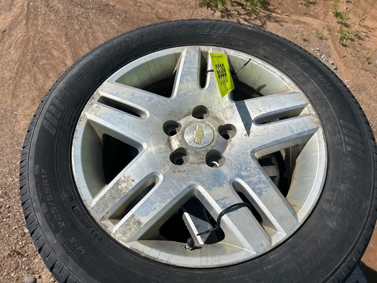 #6035-•-(4)-douglas-performance-225/55r17-tires-w/-aluminum-rims-image-10