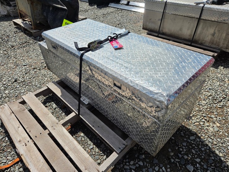 #6449-•-rds-60-gallon-fuel-transfer-tank-w/tool-box-image-1