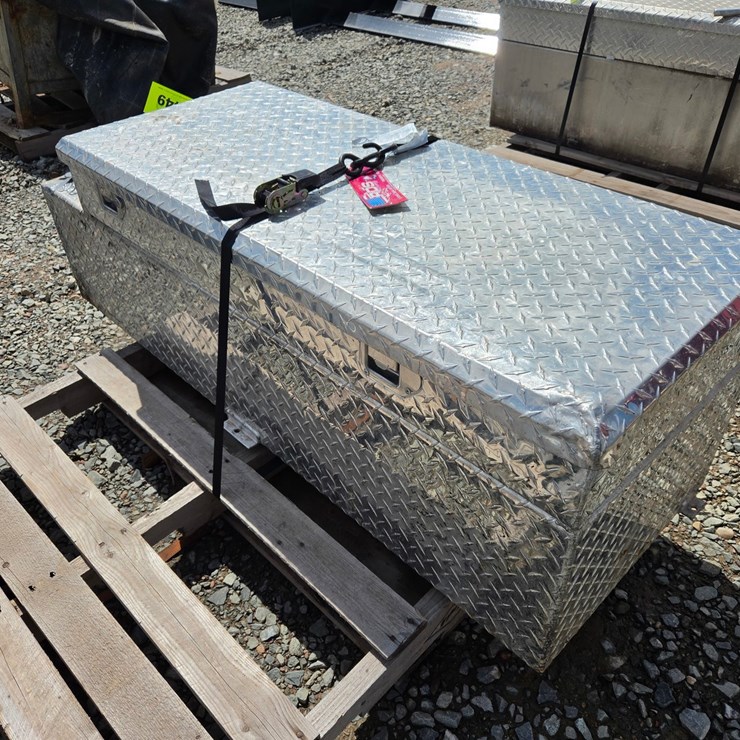 #6449 • RDS 60 Gallon Fuel Transfer Tank W/Tool Box