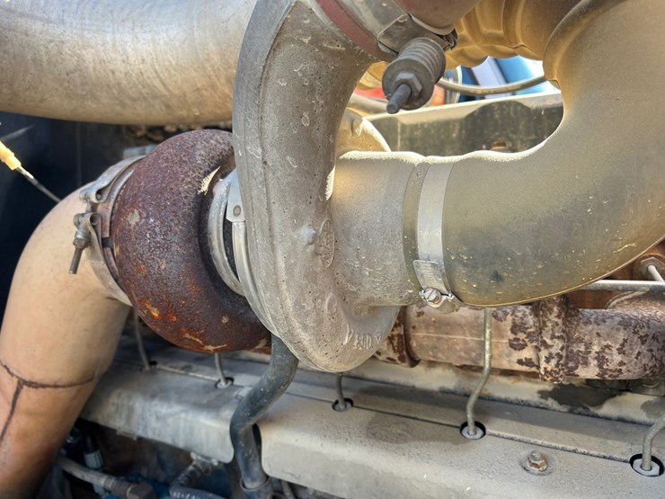 2001-mack-rd688s-image-62