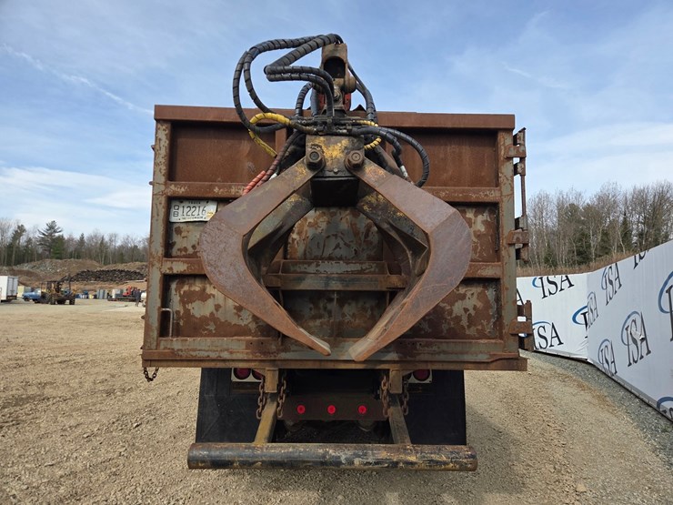 #60835-•-1991-volvo-/-gm-white-tandem-axle-storm-truck-image-4