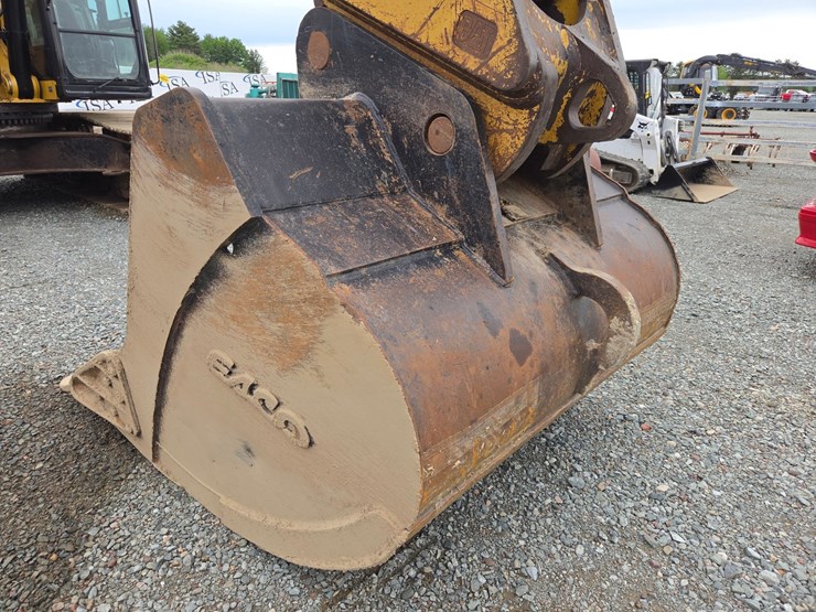 caterpillar-349el-image-12