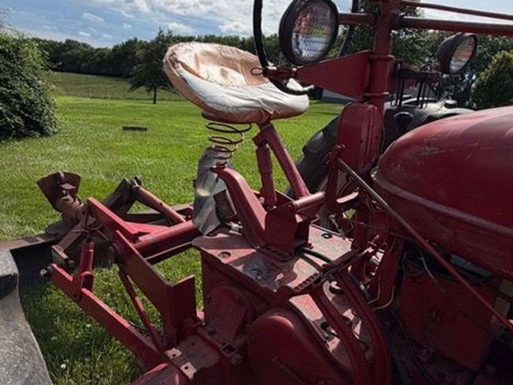 1941-farmall-m-image-15