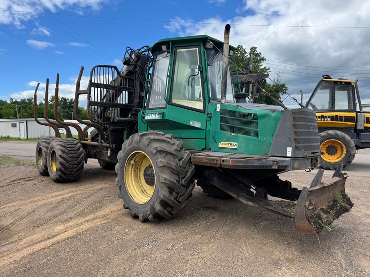 deere-1110d-image-7