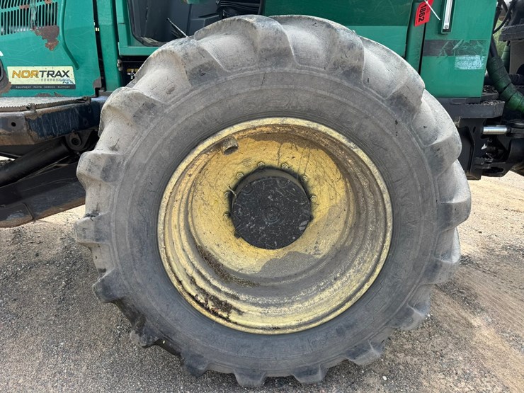 deere-1110d-image-62