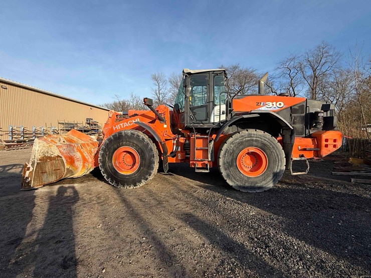 2018-hitachi-zw310-6-image-1