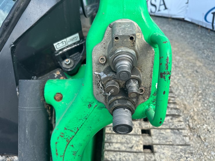 2021-bobcat-t76-image-27