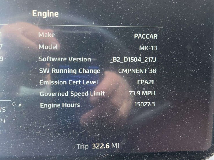 2022-kenworth-t680-image-33