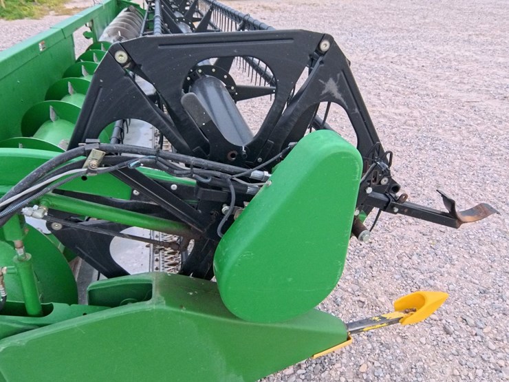 john-deere-635f-image-37
