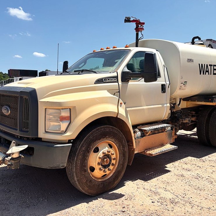 2024 FORD F750