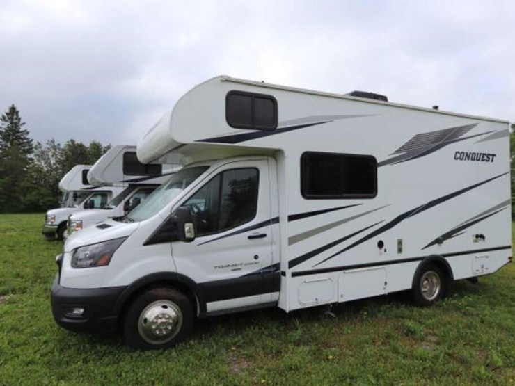 2024-ford-transit-image-1