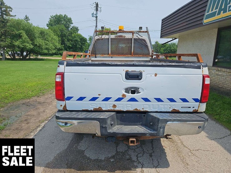 2015-ford-f350-image-8