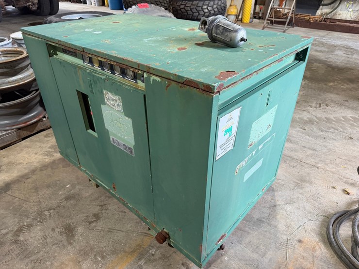 #1473-•-sullair-10-25-ac/ac-stationary-rotary-screw-air-compressor-image-4