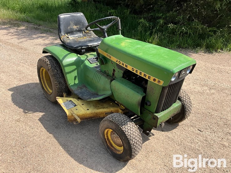 1970-john-deere-110-image-3