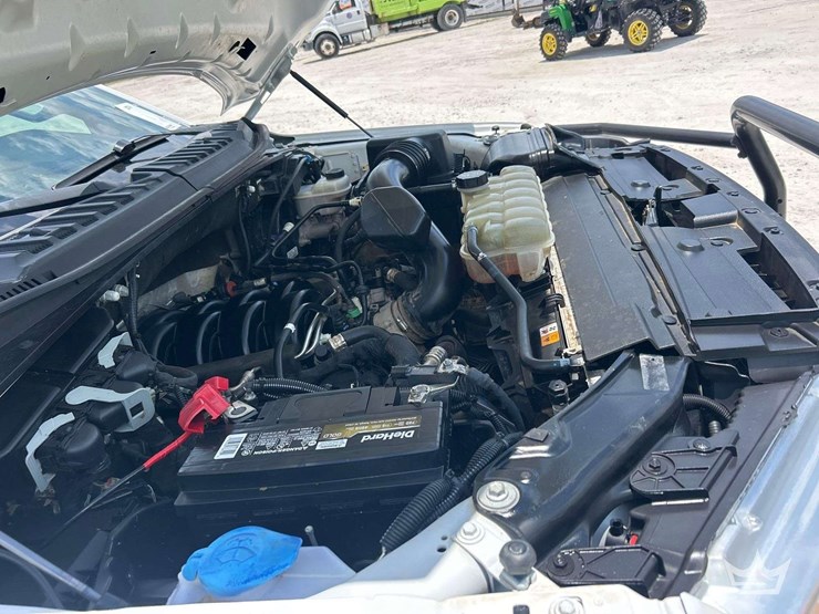 2020-ford-f150-image-8