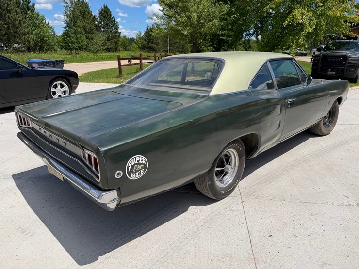 #1464-•-1968-dodge-super-bee-image-5