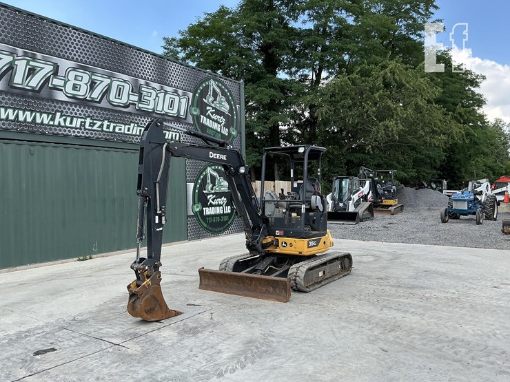 2022-deere-35g-image-8