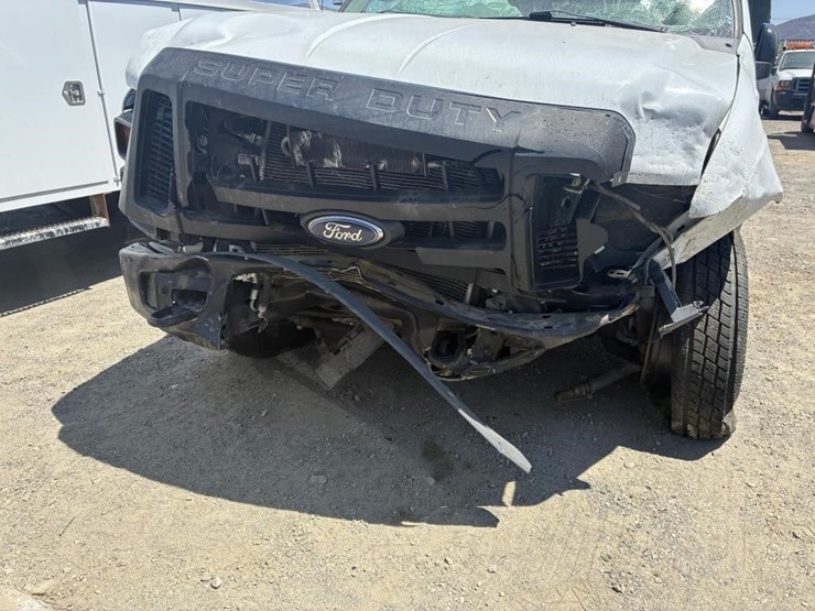 2008-ford-f250-image-14