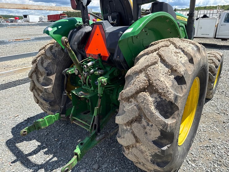2018-john-deere-5065e-image-43