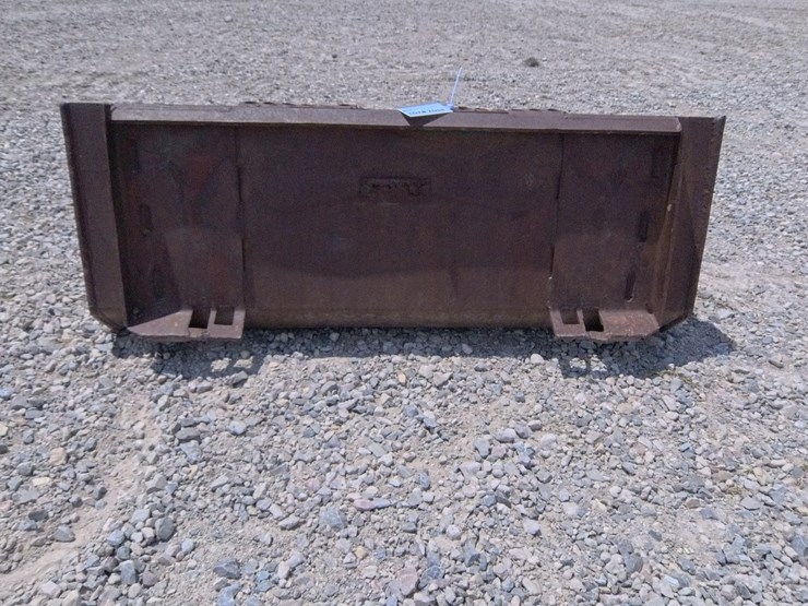 #2054-•-53-inch-skid-steer-quick-attach-tooth-bucket-image-5