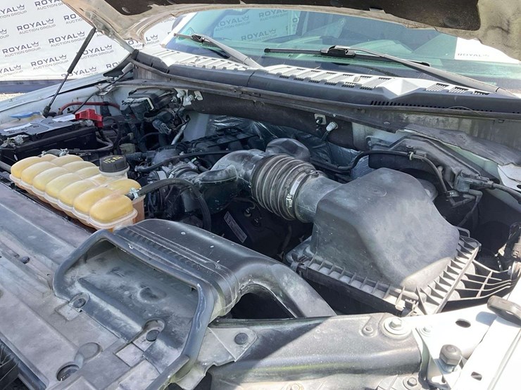 2016-ford-f150-image-9