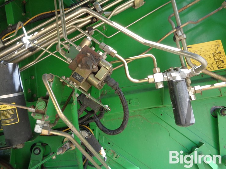 1990-john-deere-9500-image-16