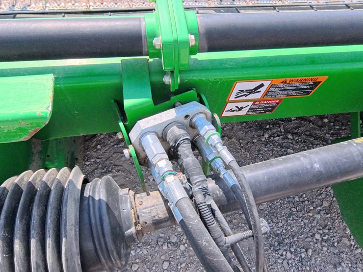 john-deere-635-image-23