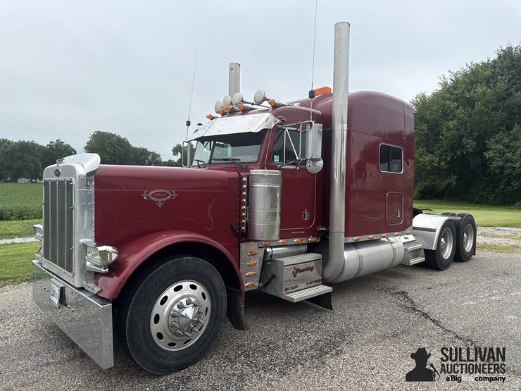 2003-peterbilt-379-image-1