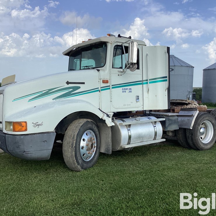 1994 INTERNATIONAL 9600