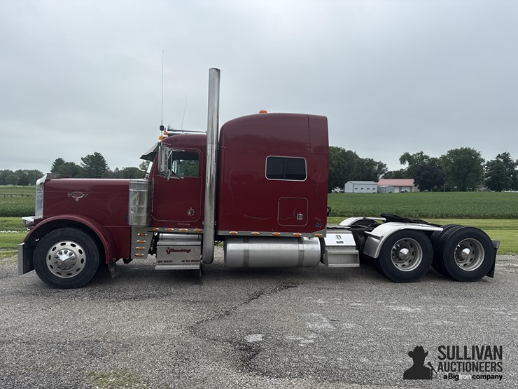 2003-peterbilt-379-image-8