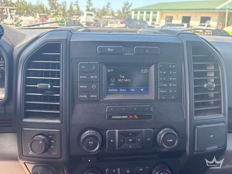 2016-ford-f150-image-15