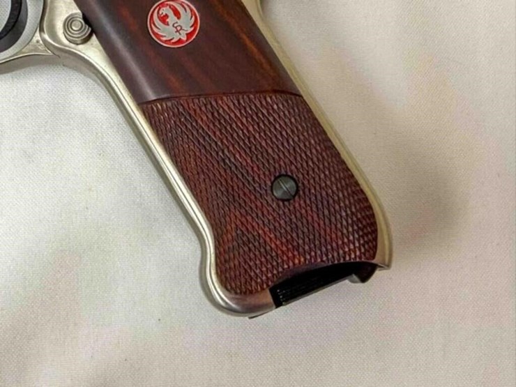 sturm-ruger-pistol-image-15
