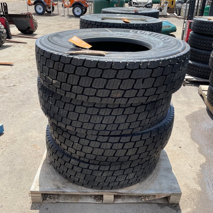 #6513 • Set of (4) Semi Tires