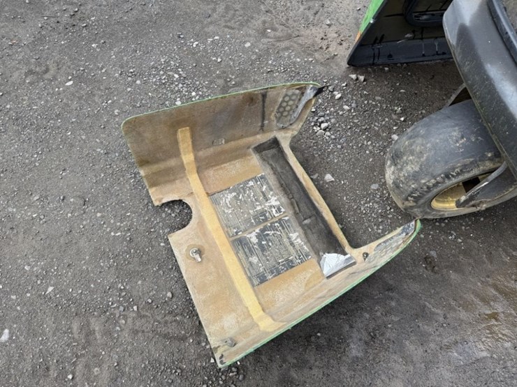 john-deere-2500-image-10