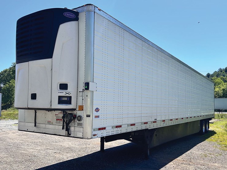 2024-utility-3000r-image-2